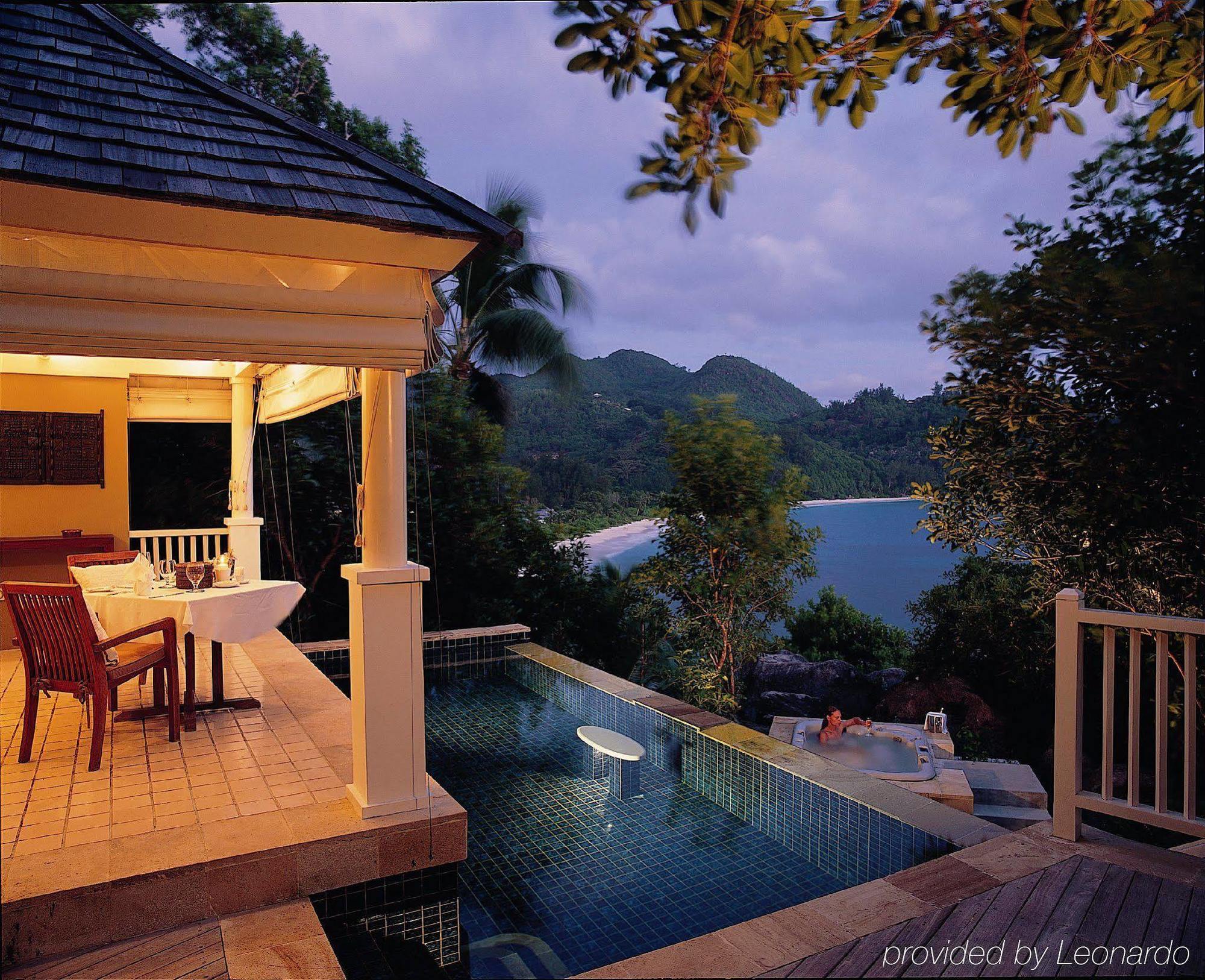 Banyan Tree Seychelles Hotel Takamaka Restaurant photo